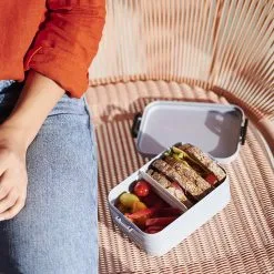 Mepal Take A Break Lunchbox Midi Silver -Keukengerei Winkel 101 7176 2