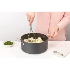 Brabantia Profile Pureestamper 10 Brabantia Profile Pureestamper -Keukengerei Winkel 102 0484 4 1