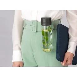 Brabantia Make En Take Waterfles 0,5 Liter Donkergrijs 13 Brabantia Make En Take Waterfles 0,5 Liter Donkergrijs -Keukengerei Winkel 102 8842 6 1